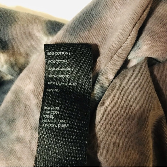 Free People Be Free Tie Dye Tee size XS Charcoal Combo - Picture 9 of 9